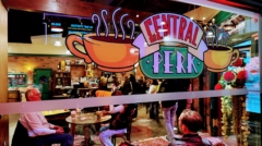 The almost real Central Perk